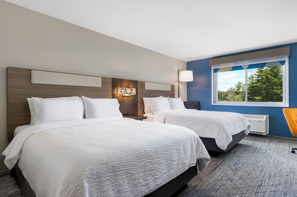 Holiday Inn Exp Stes Berkshires By Ihg - photo 13
