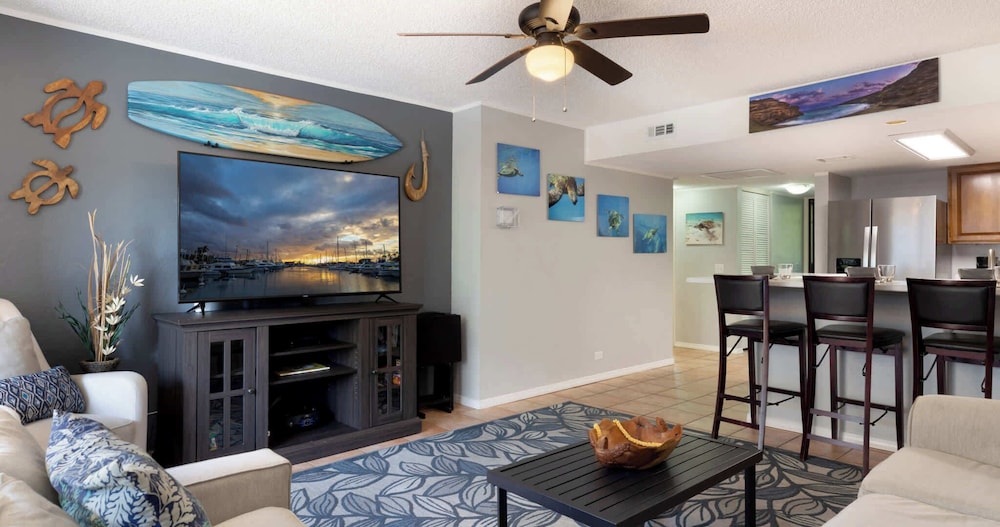 White Sands Village 111 Steps from Magic Sands — 4-Star Luxury Hotel in Kailua-Kona, United States
