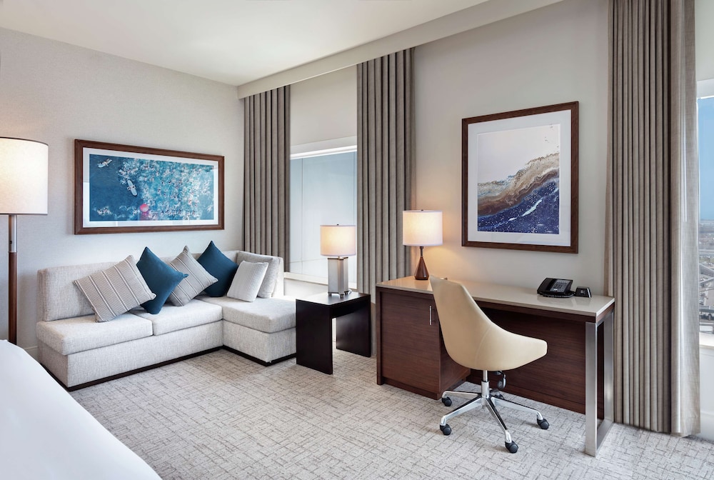 Hilton San Diego Bayfront - photo 40