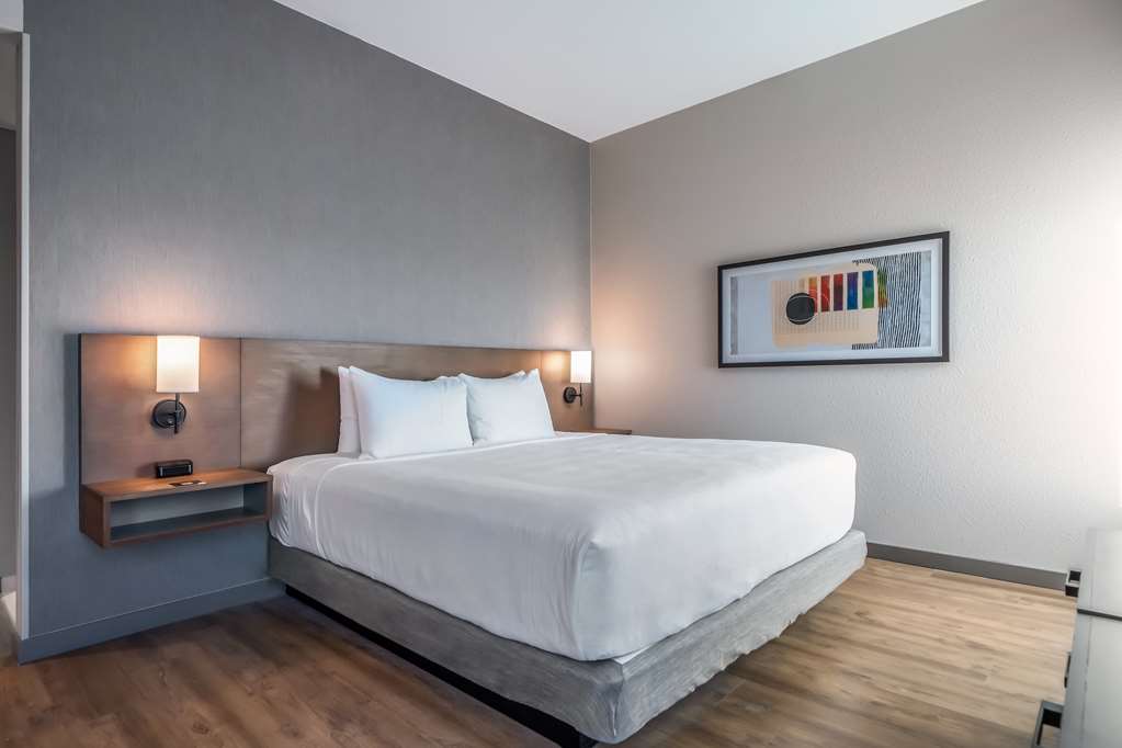 Hyatt Place Gainesville Downtown - photo 65