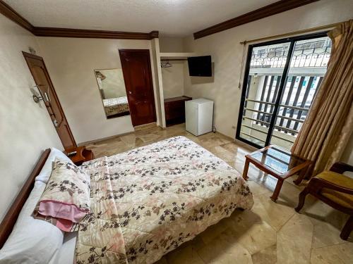 Hotel Bucaneiro — Manta — photo 5