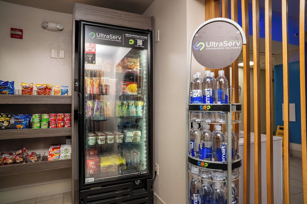 Holiday Inn Express Hotel & Suites Hesperia by IHG - photo 34