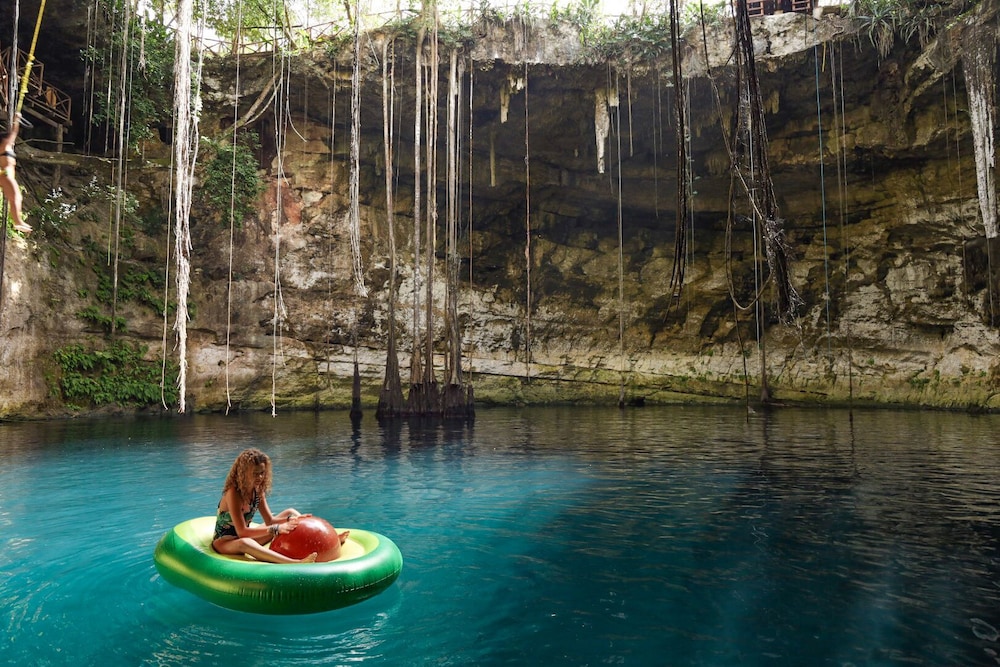 Hotel Boutique Cenote Secreto Maya — 4-Star Luxury Hotel in Valladolid, Mexico