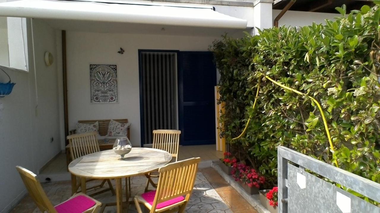 Villetta Silvana tra mare e pineta self check in dopo le 20 in Melendugno, Italy