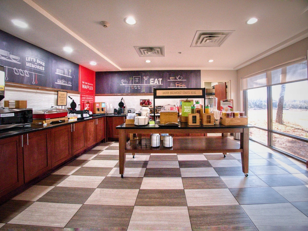 Hampton Inn Oklahoma City Edmond - photo 31