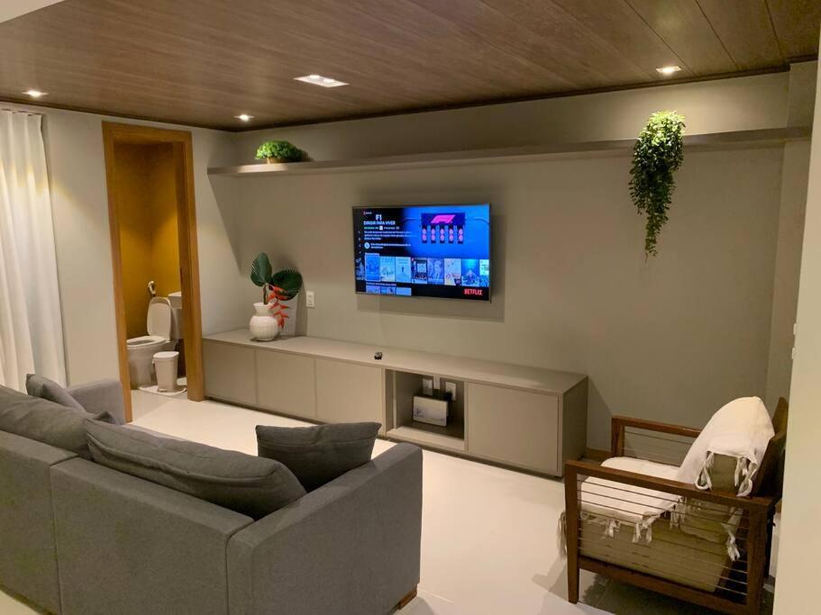 4 Suítes Pé na Areia Itacimirim — 4-Star Luxury Hotel in Camacari, Brasil