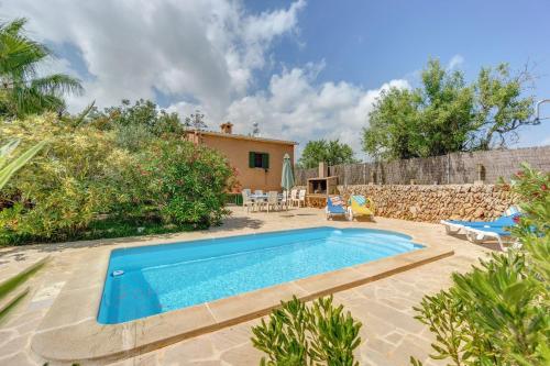 Sa Barraca d'en Caminer — 4-Star Luxury Hotel in Santanyi, Spain