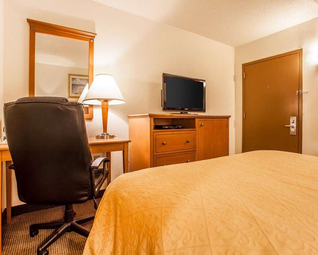 Rodeway Inn Point Pleasant Beach - photo 12