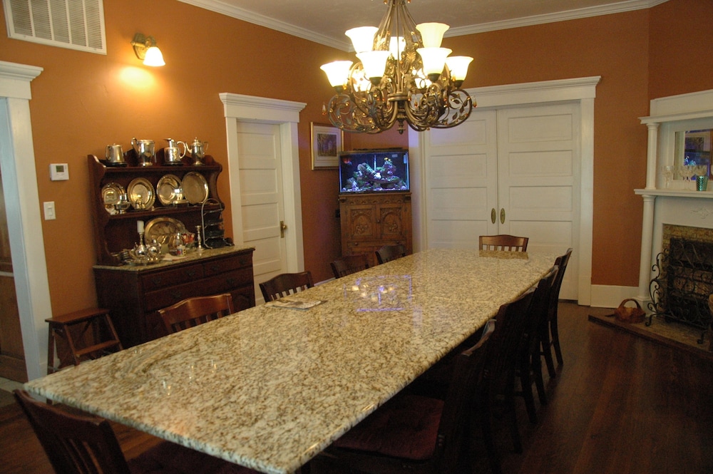Janssen Park Place B&B - photo 18