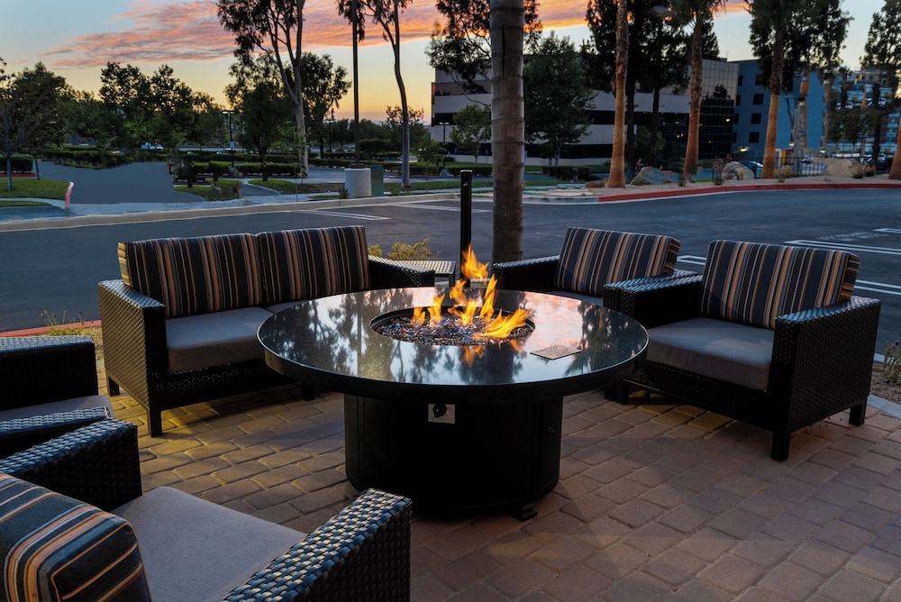TownePlace Suites by Marriott Irvine Lake Forest - photo 27