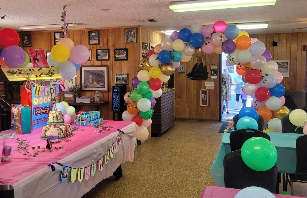 Riverside Lodge Resort - photo 13
