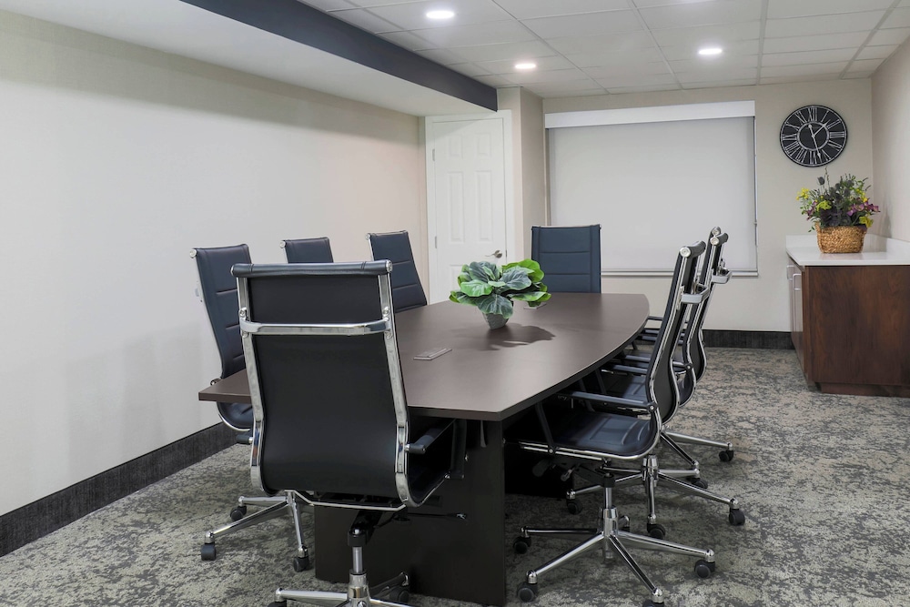 Fairfield Inn & Suites by Marriott Amarillo Central - photo 23
