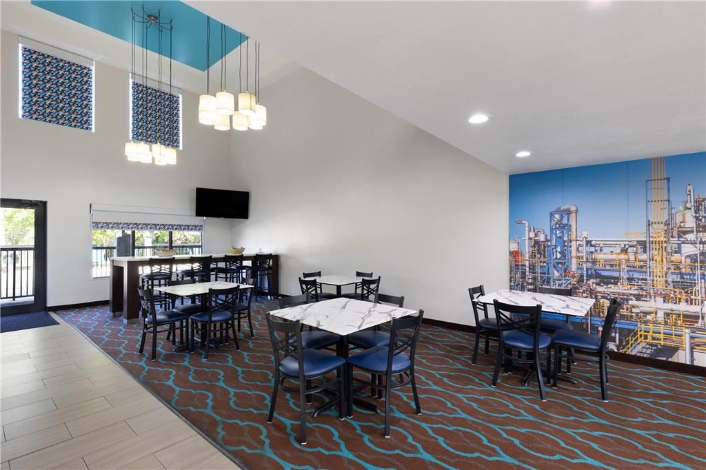 Baymont by Wyndham Moss Point Pascagoula - photo 38