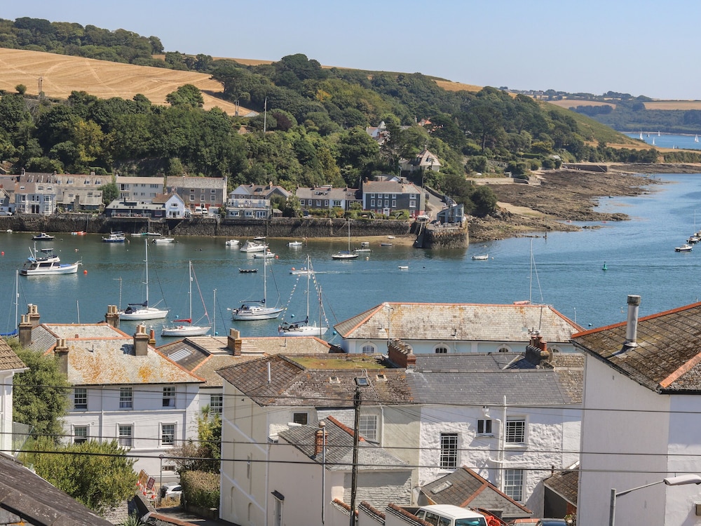 The Water House — 4-Star Luxury Hotel in Falmouth, United Kingdom