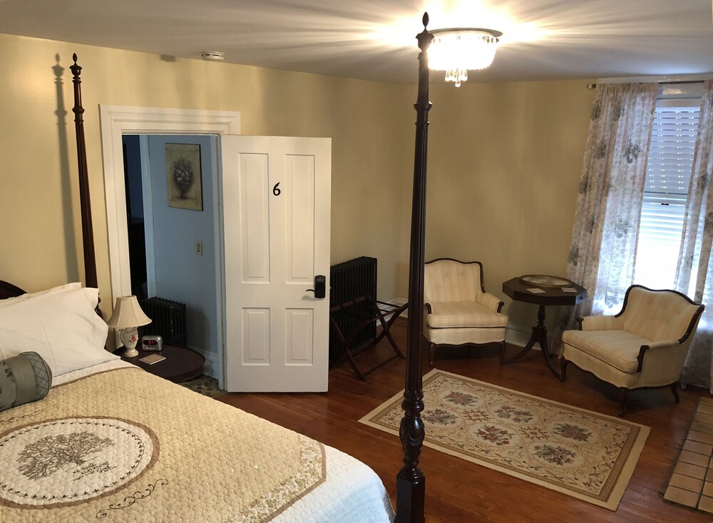 The Parsonage Inn - photo 21