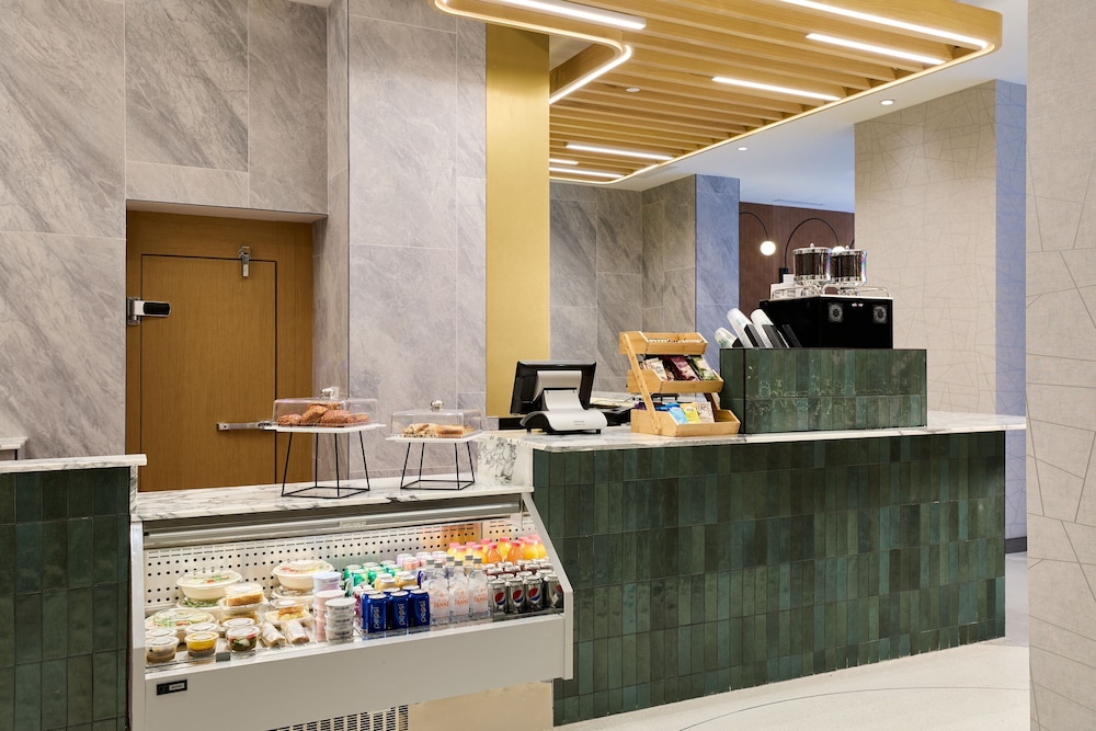 Delta Hotels by Marriott New York Times Square - photo 24
