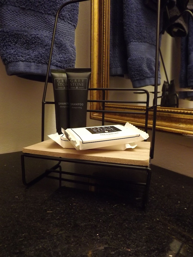 Crest Country Inn - photo 92