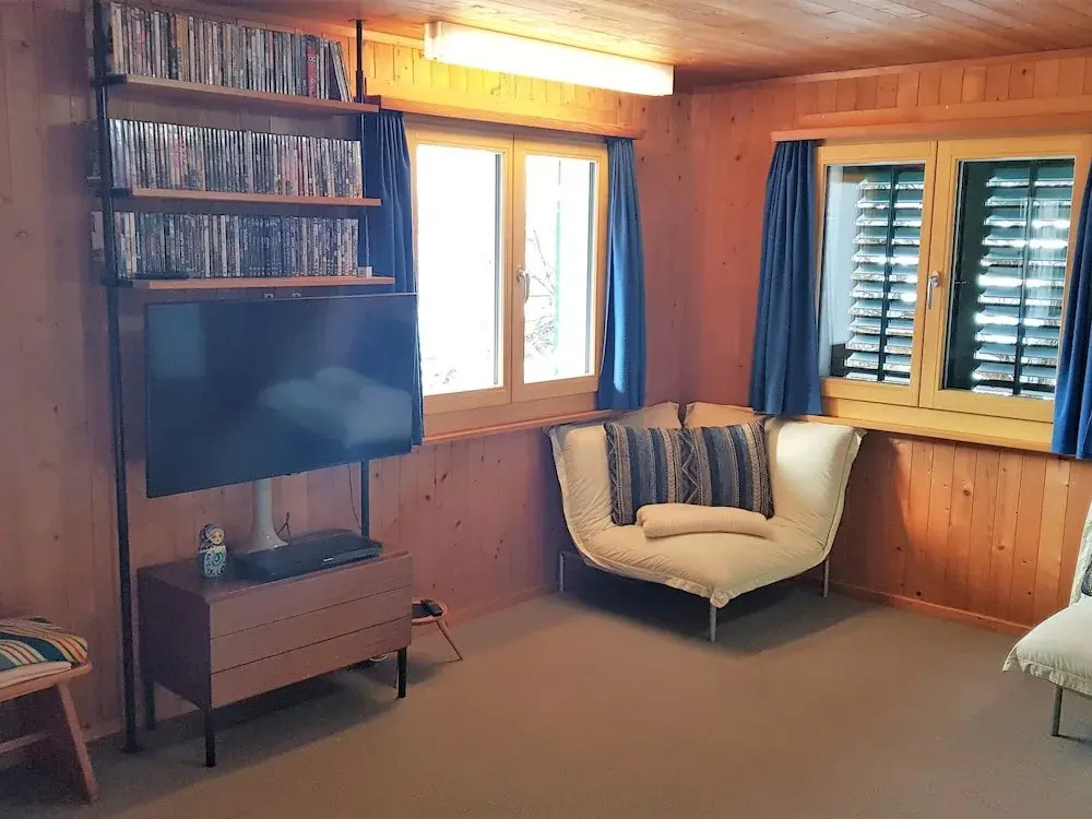 Chalet Engihalde — 4-Star Luxury Hotel in Amden, Switzerland
