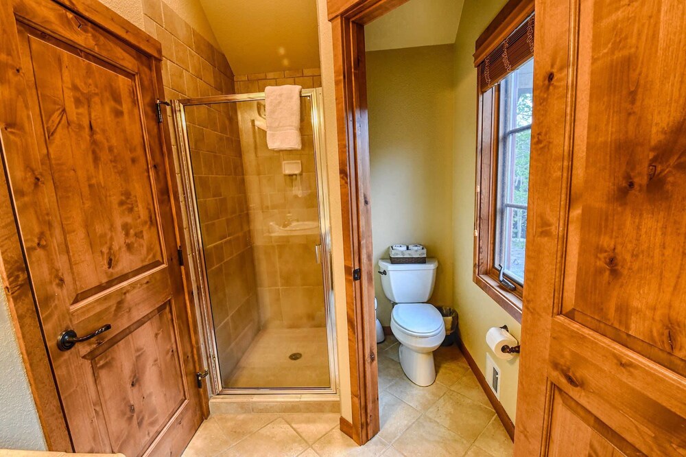 Golden Bar Townhomes at Tamarack Resort - photo 9