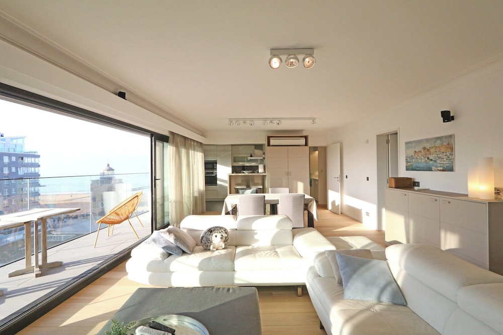 Apartment in Het Zoute with Sea Views — 4-Star Luxury Hotel in Knokke-Heist, Belgium