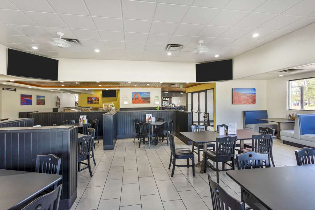 Comfort Suites Ogden Conference Center - photo 57