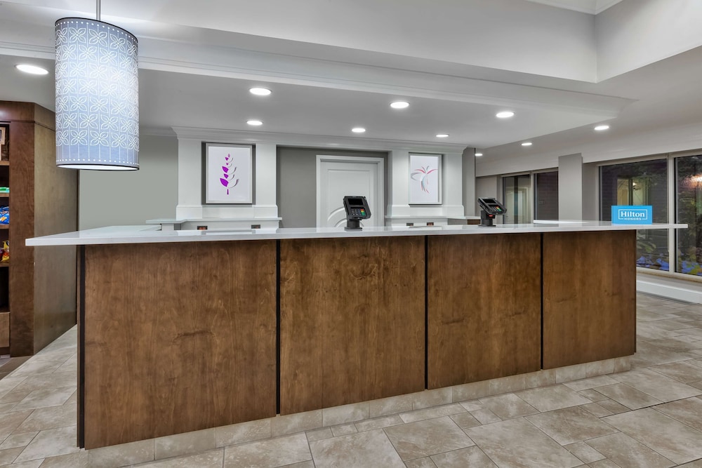 Hilton Garden Inn Minneapolis Maple Grove - photo 5