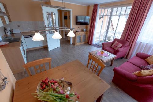 Villa Senta Apartment 10 — 4-Star Luxury Hotel in Ostseebad Kuehlungsborn, Germany