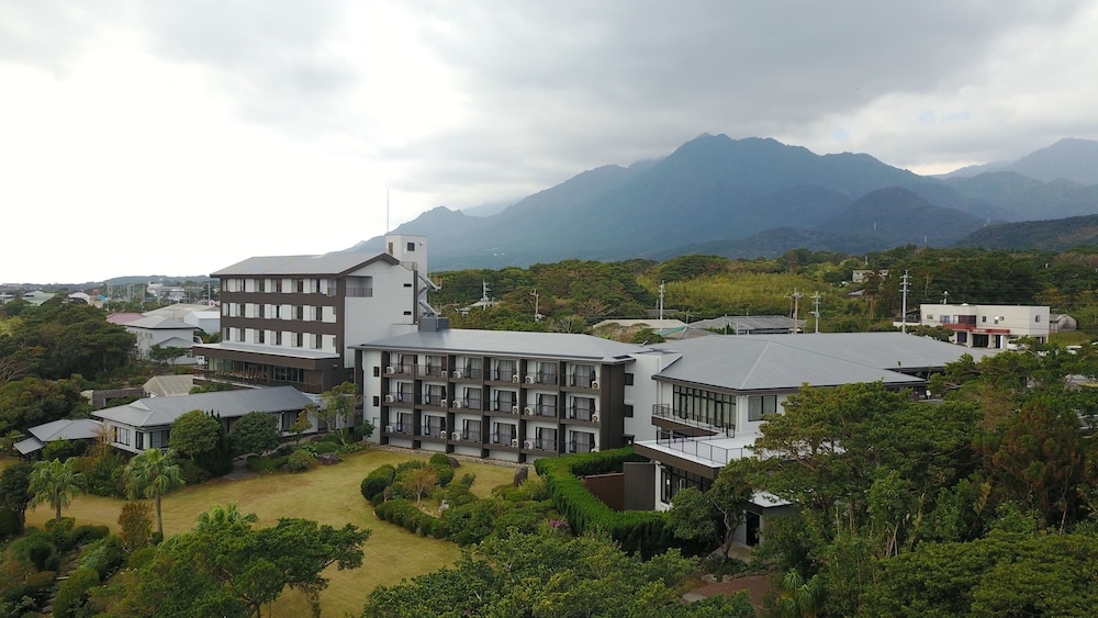 Yakushima Green Hotel - carbon neutral hotel in Kagoshima