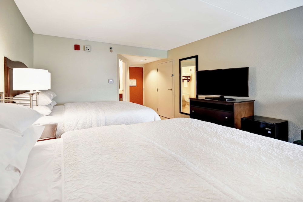 Hampton Inn Kansas City Overland Park - photo 15