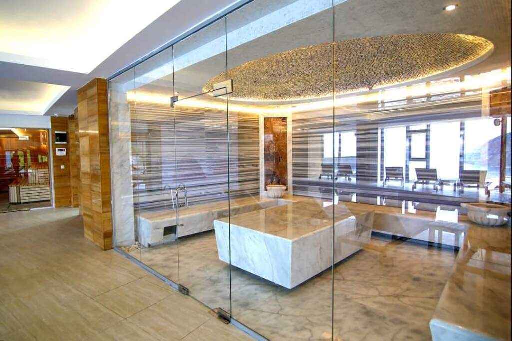 Alteja - carbon neutral hotel in Unknown City