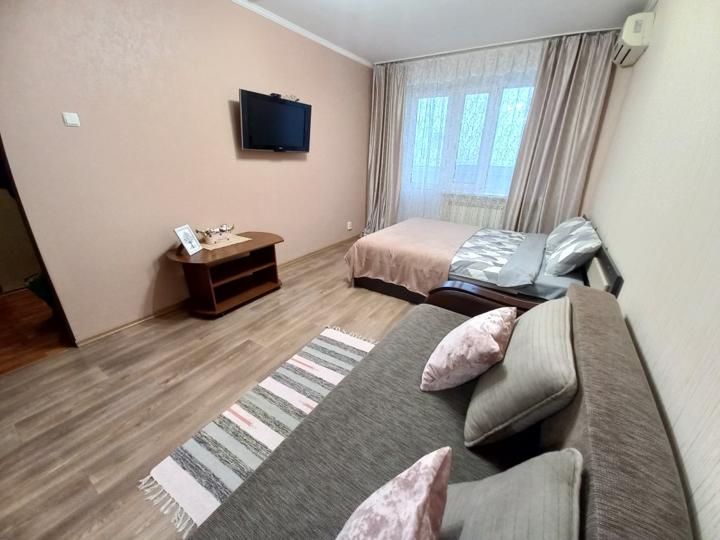 Ekonom V Tsentralnoy Chasti Flat in Belgorod, Russia