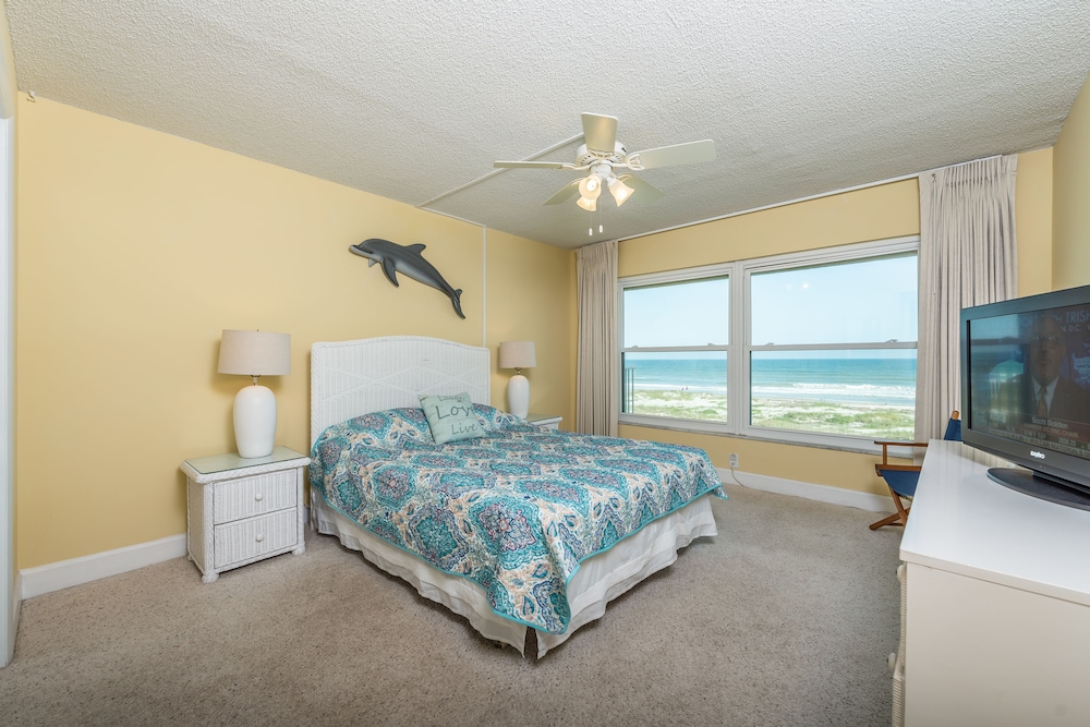 Spanish Main 39 — Cocoa Beach — photo 3