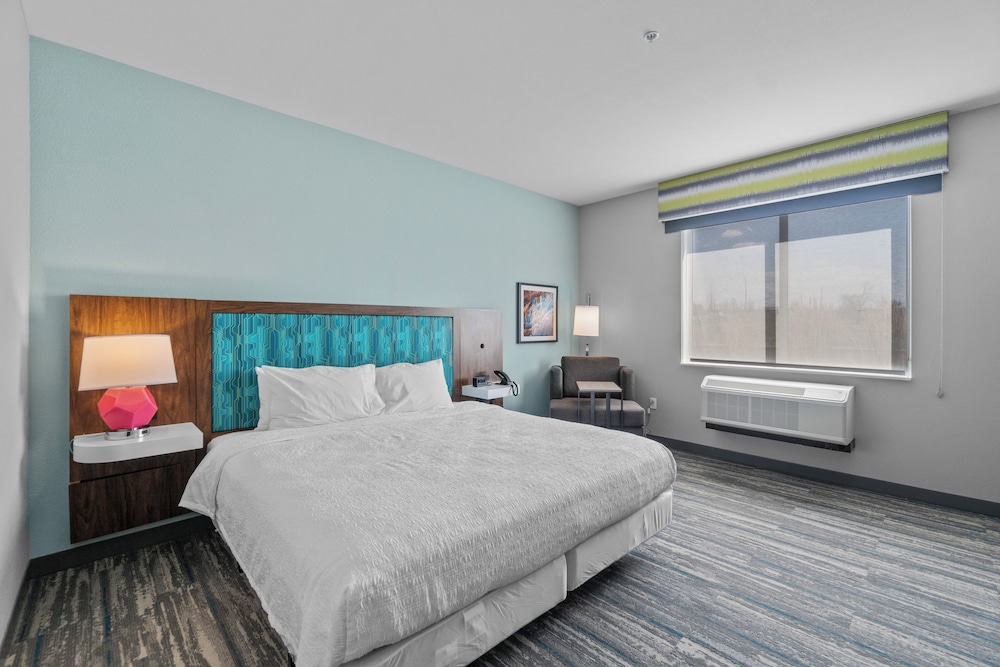 Hampton Inn by Hilton Redmond Bend Airport - photo 8