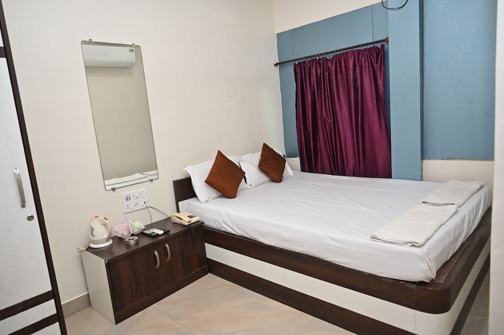 Hotel Gitanjali Maldah — Maldah