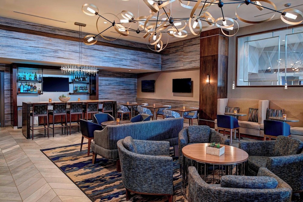 Auburn Hills Marriott Pontiac - photo 23