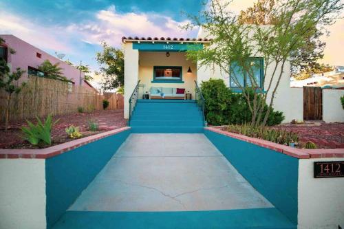 Quail Cottage Clarkdale Renovated Historic Cottage Sedona Jerome Wineries — 4-Star Luxury Hotel in Clarkdale, United States