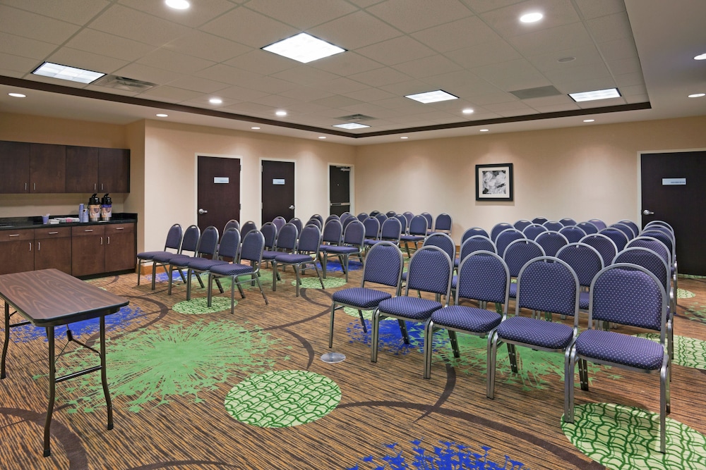 Holiday Inn Express Columbia by IHG - photo 49