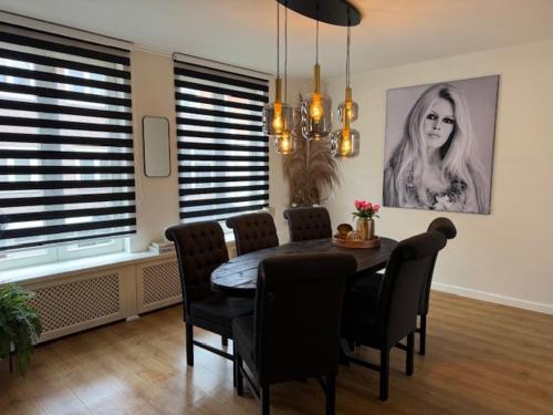Sunny Beach — 4-Star Luxury Hotel in Zandvoort, Netherlands