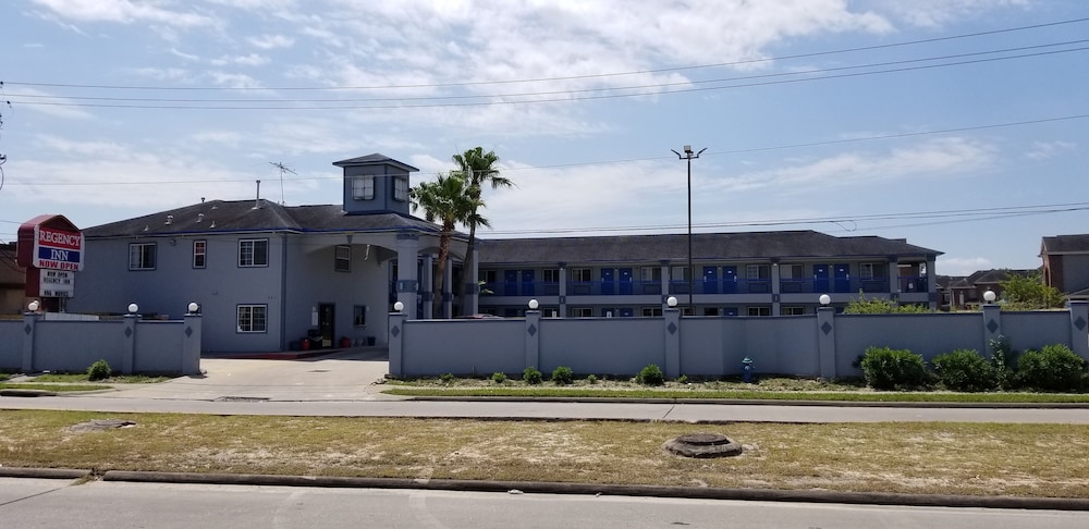 Regency Inn - last minute hotel in Houston