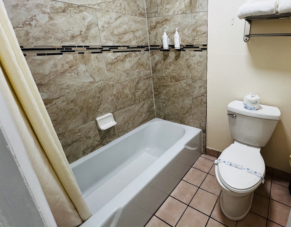 Vagabond Inn Cedar City - photo 28