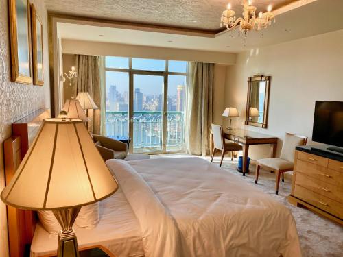Chez Haytham At Four Seasons Nile Plaza Residential Suite — 5-Star Luxury Hotel in Cairo, Egypt