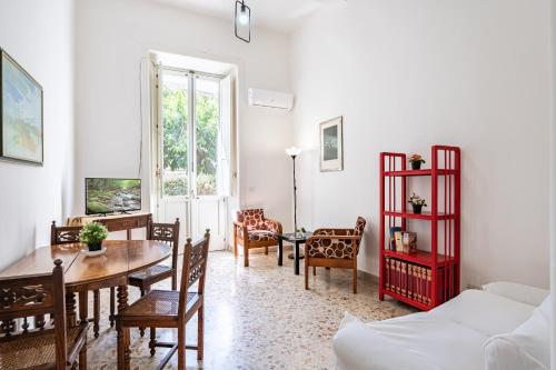 GuestHost Corso Italia Central Flat near the Seafront — 4-Star Luxury Hotel in Catania, Italy
