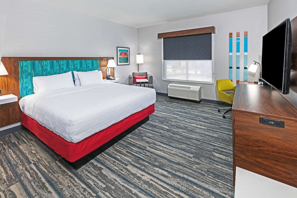 Hampton Inn & Suites by Hilton Canyon - photo 12