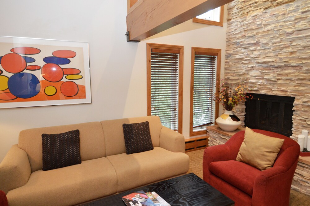 Old Hundred by Frias Properties - photo 15