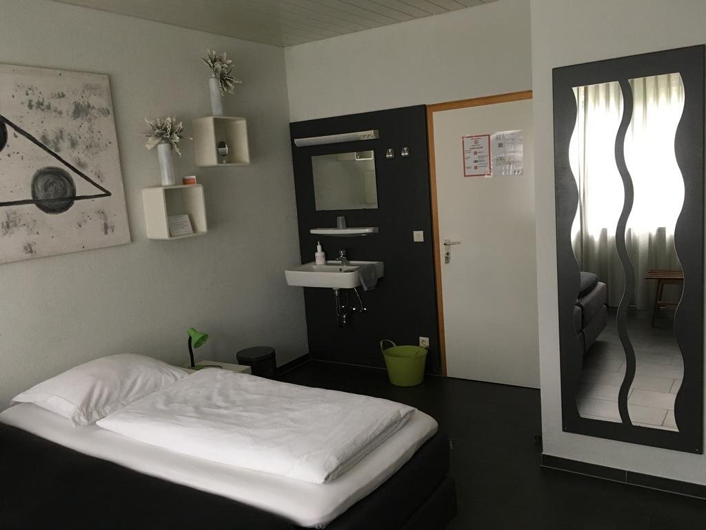 Hotel Brasserie Typisch — Kell — photo 2