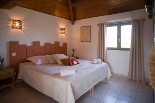Hotel Restaurant U Santu Petru — Saint Florent Sur Cher