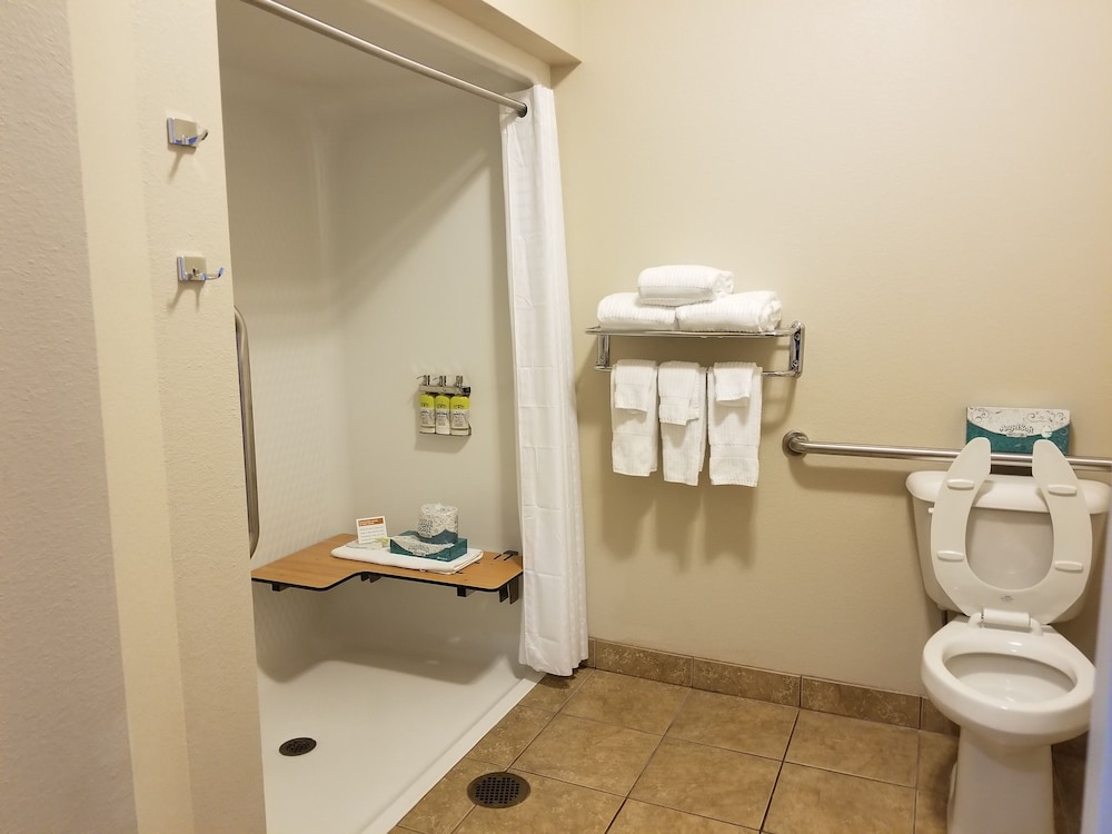 Candlewood Suites Cape Girardeau by IHG - photo 49