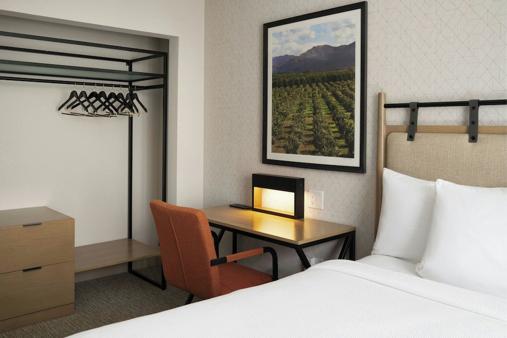 Residence Inn by Marriott Irvine John Wayne Airport - photo 8