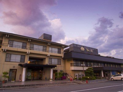 Yunogokan - carbon neutral hotel in Mimasaka