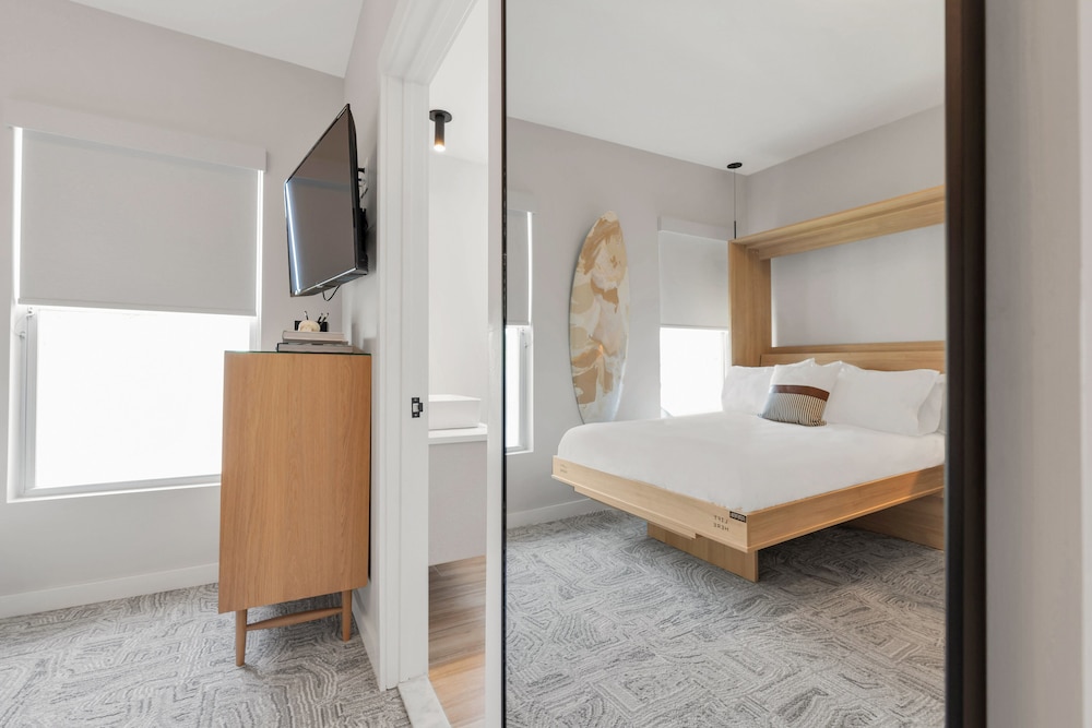 The St Laurent Social Club & Guest Rooms - photo 19